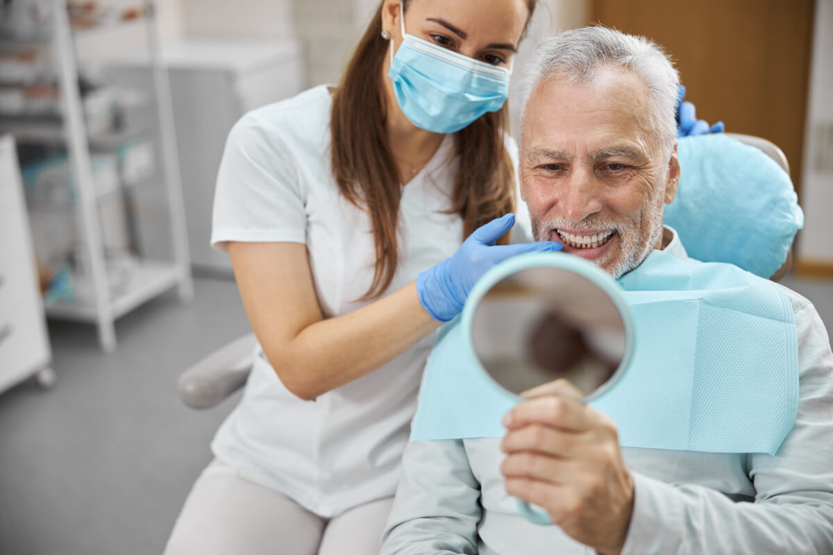 a comprehensive guide to dentures: types, benefits, and care